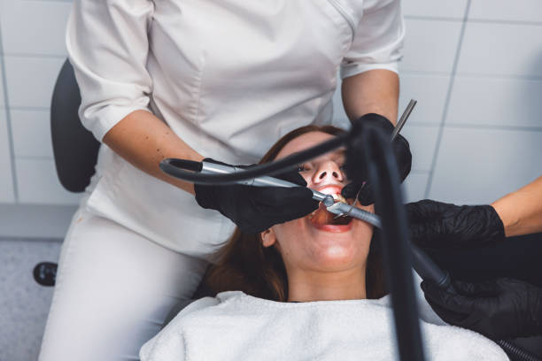 Best Broken or Cracked Tooth Emergency Dentist in Bloomingdale, IL